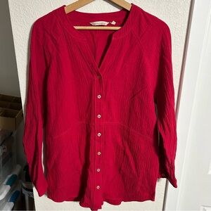 Soft Surroundings Red Tunic Top M Side Pockets long Sleeve Shirt Buttons